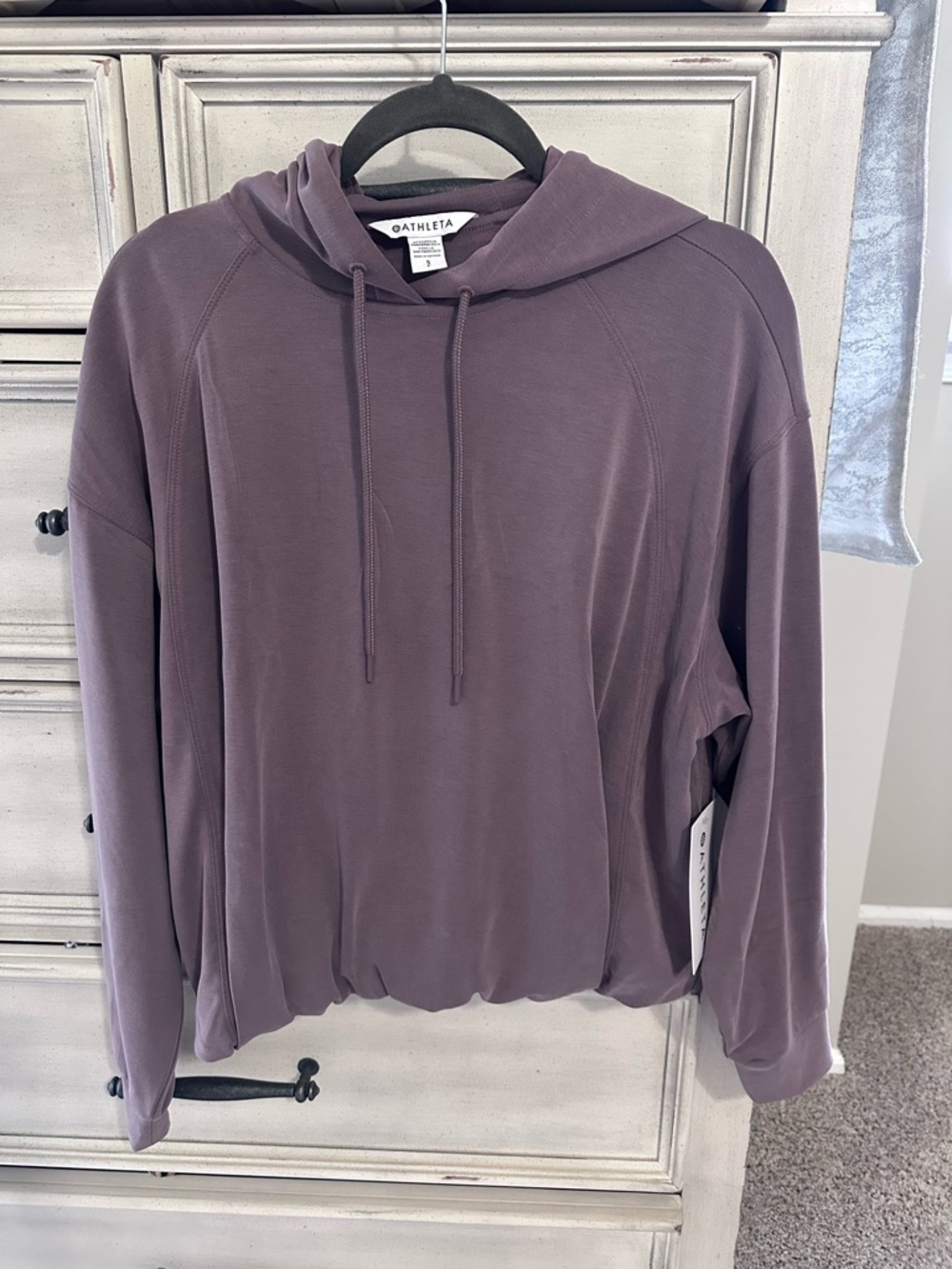 NWT Athleta Seasoft Bubble Hem Hoodie